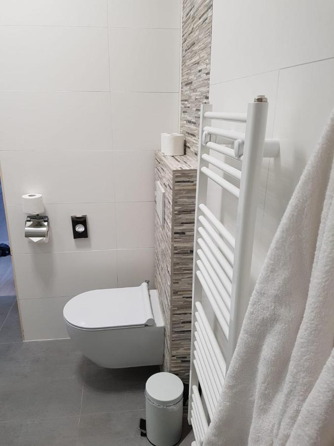 Lovely Guesthouse Lier Lint Экстерьер фото